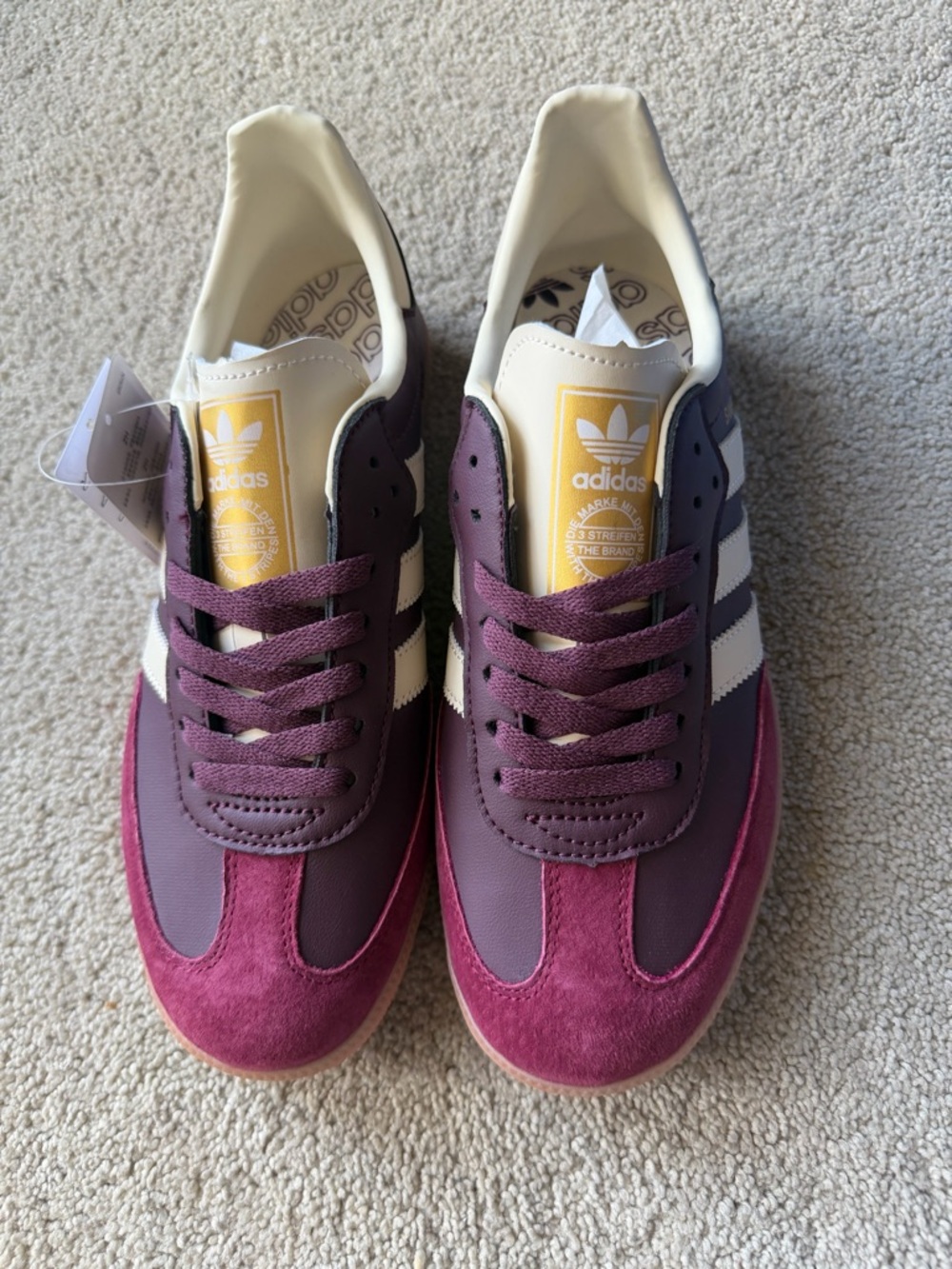 adidas Samba Men’s Sneakers in Burgundy and White with Gum Sole - Picture 4 of 6